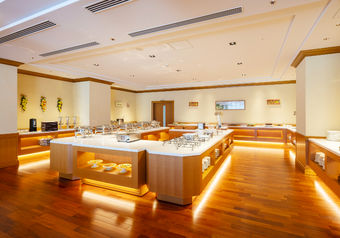 海の恵みを堪能しながら、ゆったりとした時間を過ごせます。