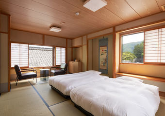 あなたのアイディアを形にできる、成長とやりがいに満ちたお仕事です。