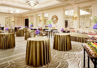 バンケットの1つ。あなたの作った料理がパーティーに華を添えます