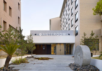 アート・カルチャー・和の3つをテーマにしたホテル。京都の今を発信しています。