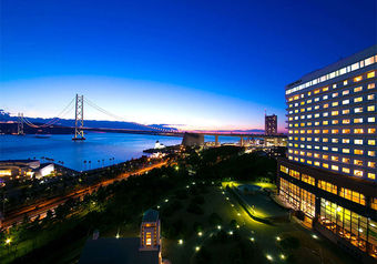 「海と風と緑に包まれるシーサイドリゾート」をコンセプトにワンランク上のサービスを