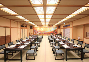 忘年会・新年会など、さまざまな用途でご利用になれる複数の宴会場があります。
