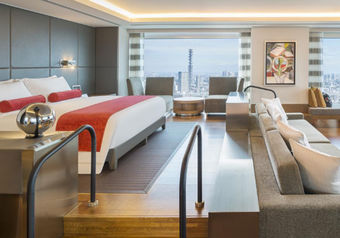 洗練された空間と最新のサービスを楽しむ心地よい時間