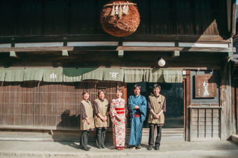 街や建物に眠る「百の物語」に触れる体験を。お客様の旅をより豊かなものに演出します