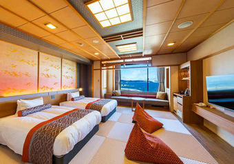 開放的なオーシャンビューを眺めながら、のんびり贅沢なひと時を過ごせます