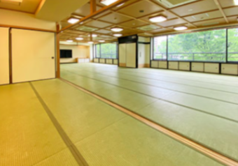 160名まで収容できる大広間は団体のお客様や修学旅行のお客様に好評です。