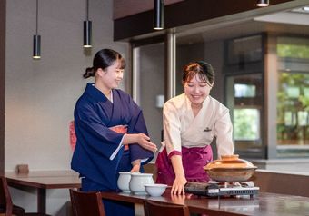 和気あいあいとした雰囲気で、常におもてなしの心を持って働いています