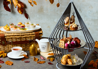 季節の食材を活かしたアフタヌーンティーで、贅沢なリラックス時間をご提供