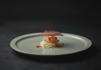 私たちは料理を通して、記憶に残る食体験をつくることを目指しています。