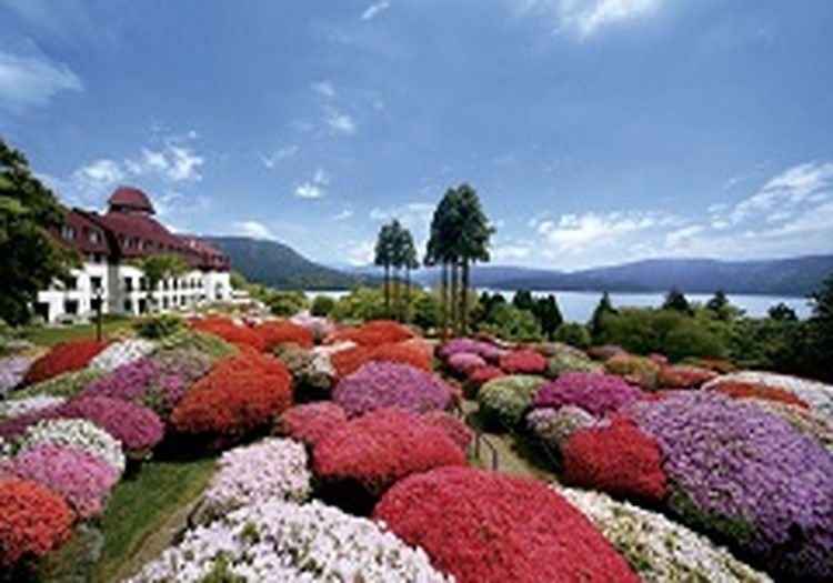 箱根・芦ノ湖畔と富士山のロケーションを望める、魅力的なクラシカルリゾートです！