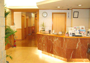 博多駅徒歩5分にあるアンカーホテル博多。多くのお客様をお迎えしています。